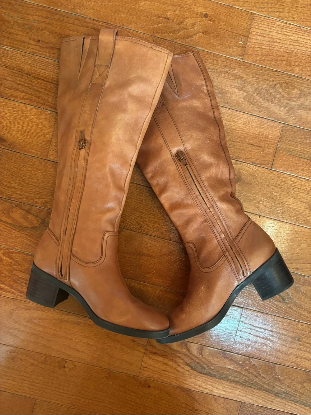 Ralph Lauren Tall Women's Riding Boots in Cognac Leather size 6B